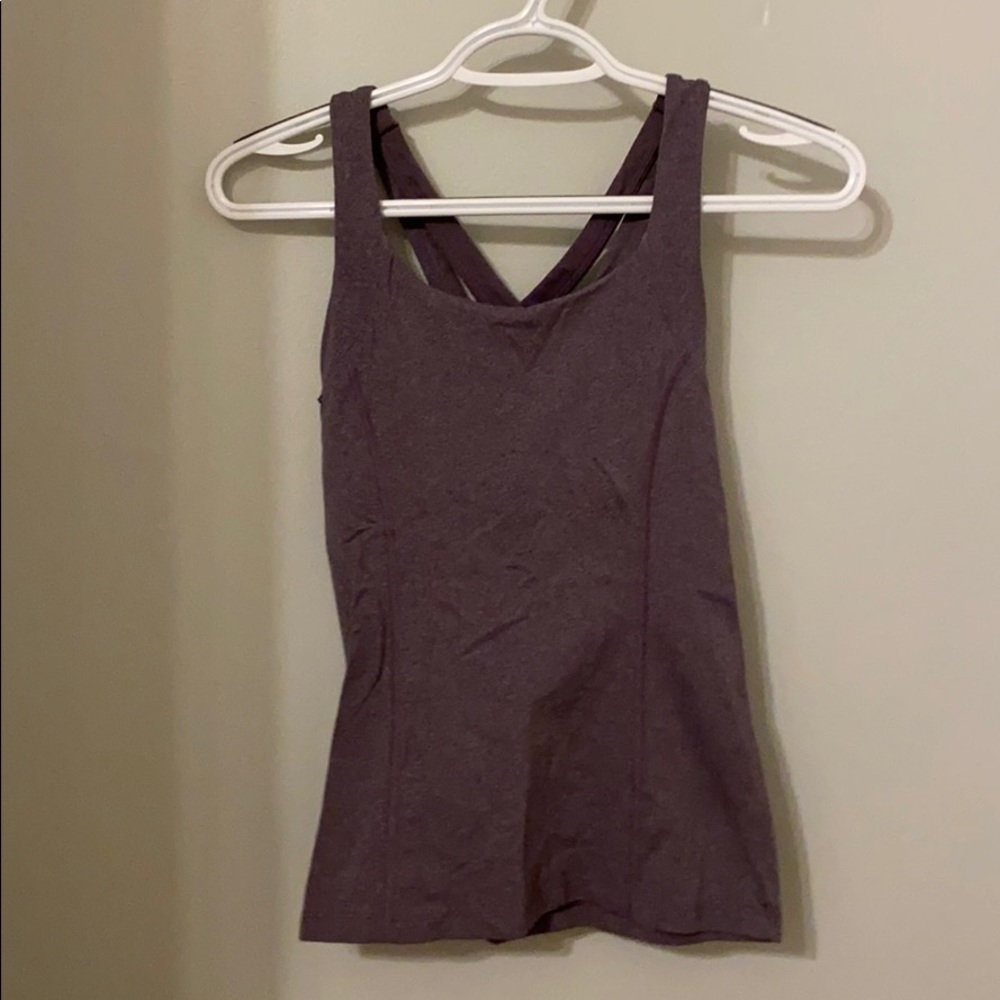 Lululemon fitted tank top with built-in sports bra